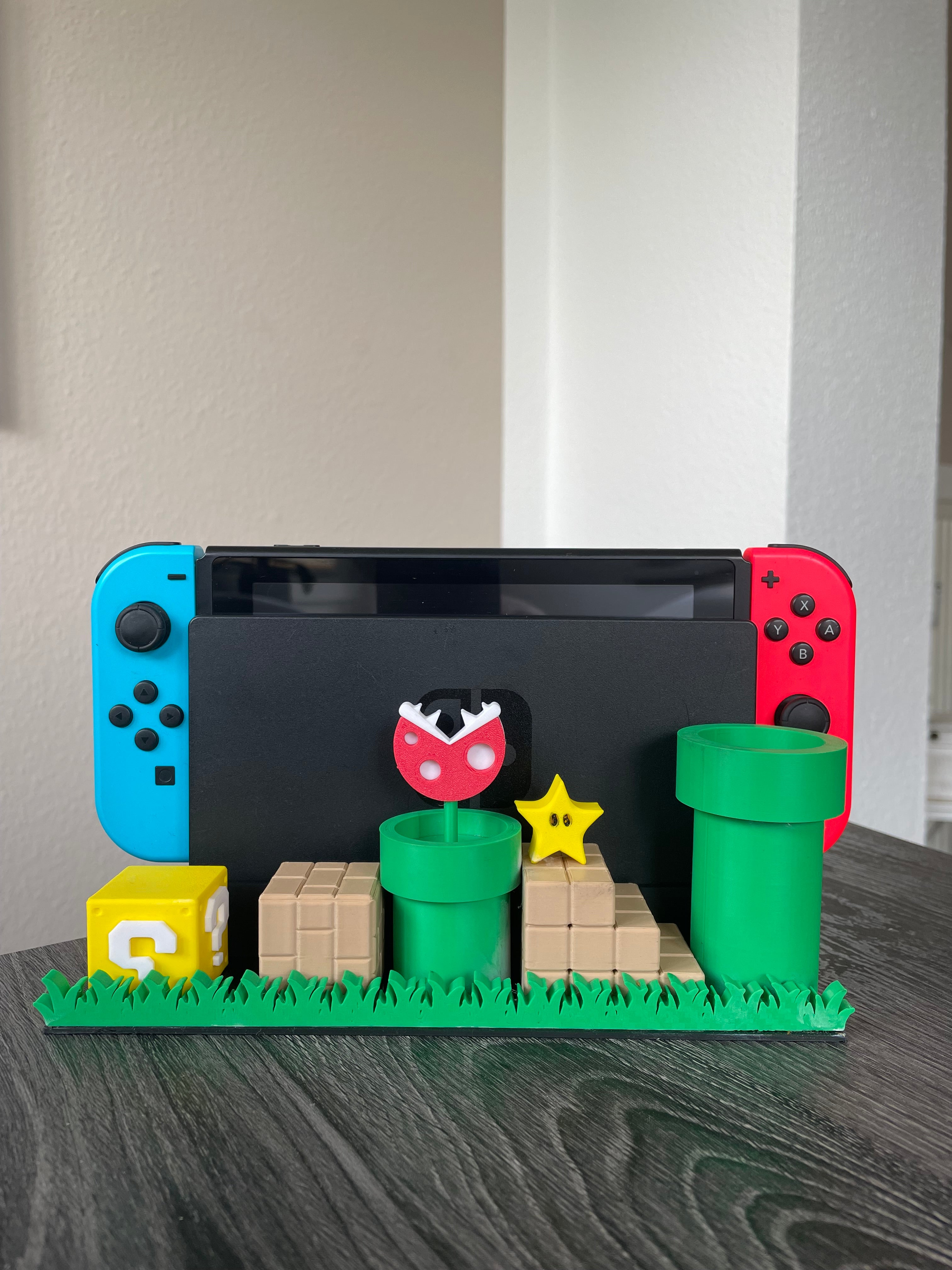 🎮 Nintendo Switch Halterung im Super Mario Design – Praktisch & Kultig!