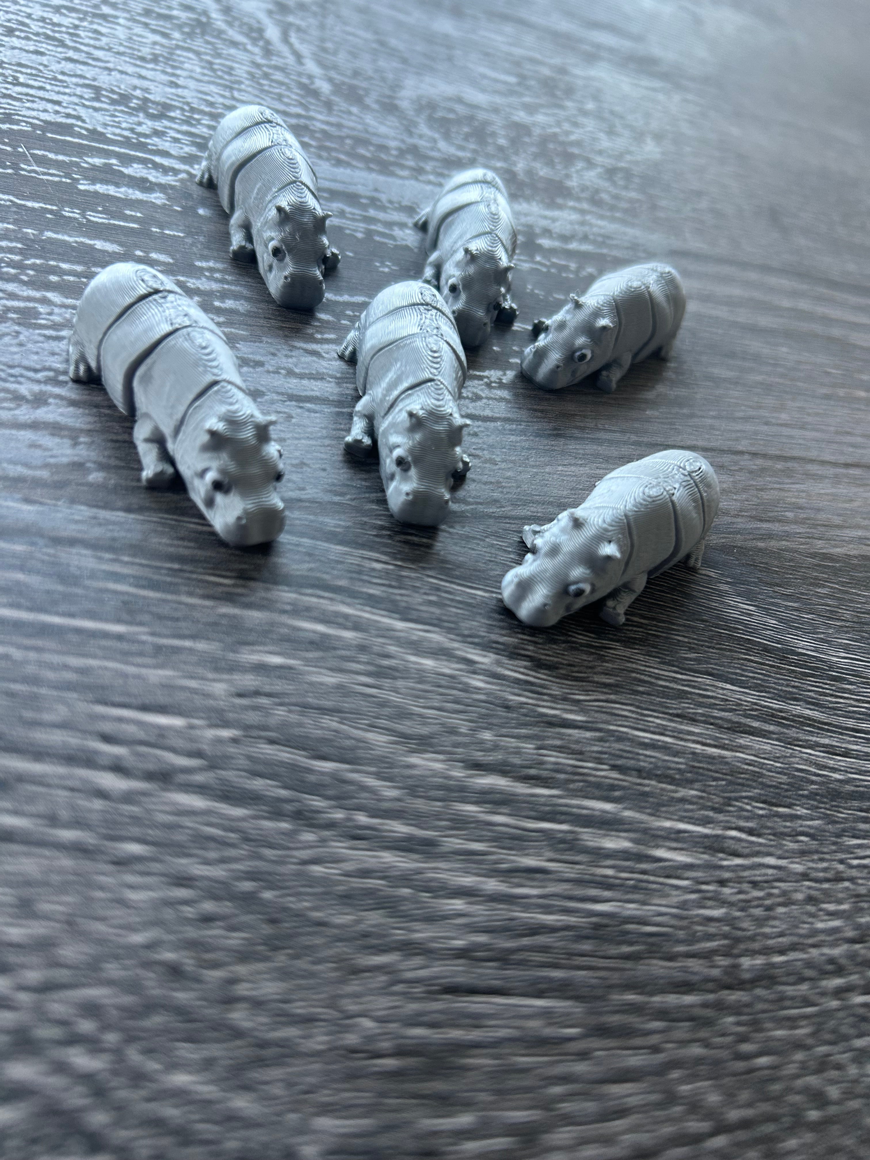 🦛 Anti-Stress-Nilpferd – Bewegliches Gadget für ruhige Hände