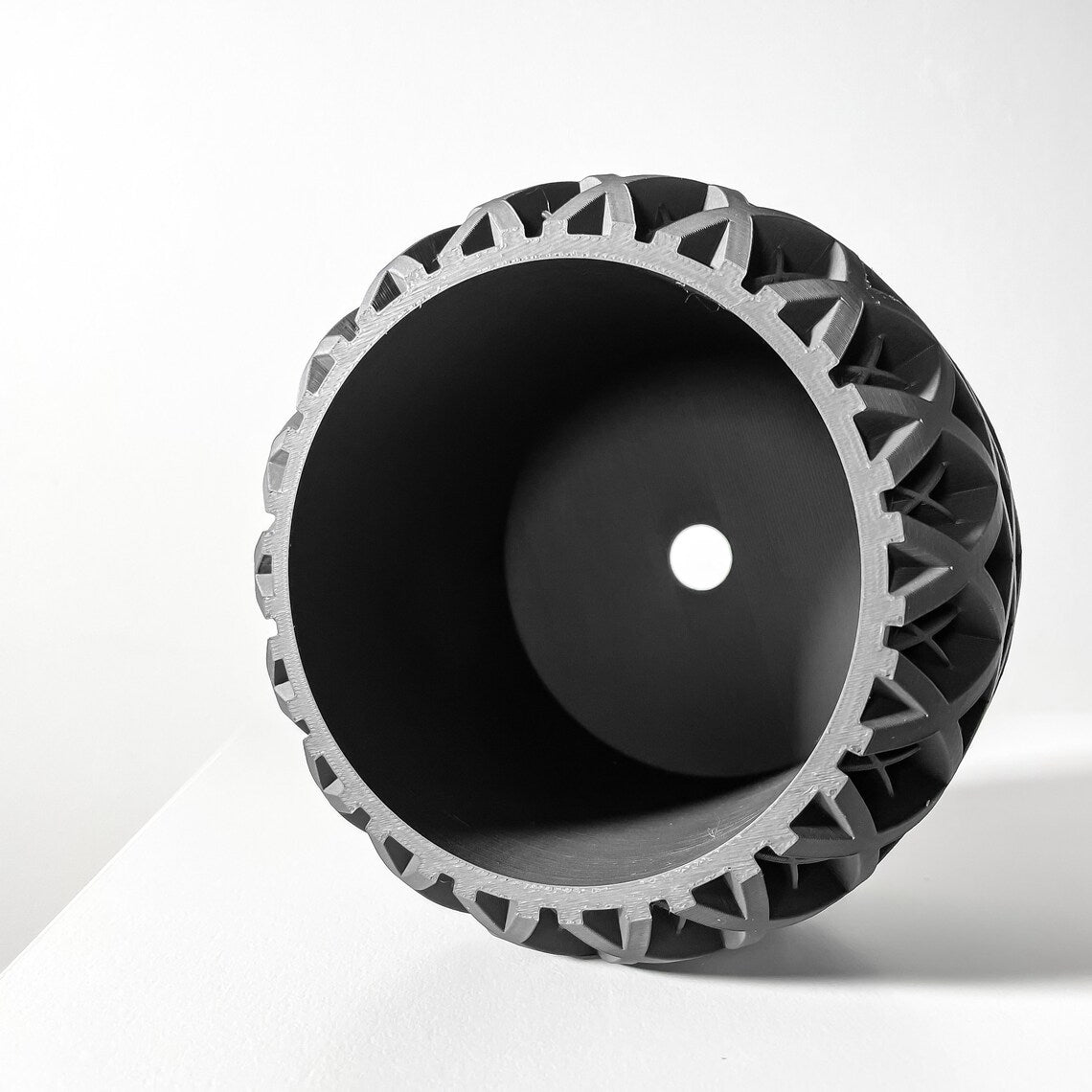 Moderner Blumentopf Anelisemal