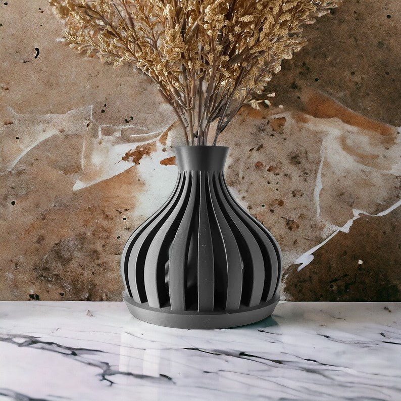 Vulkan Vase Messerena