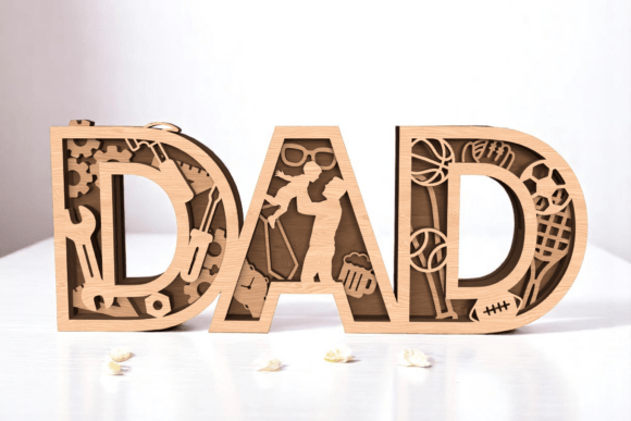 3D-Schriftzug „Dad“ mit Figuren & Schmetterlingen – Geschenk für Vater | liebevolle Dekoration